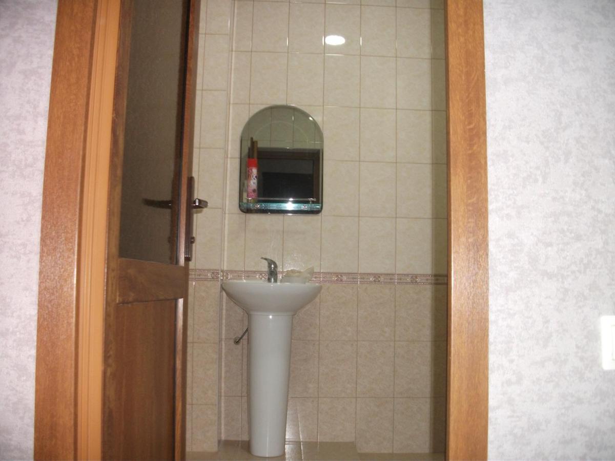 Guesthouse On Kabardinskaya 139A Gagry Eksteriør bilde