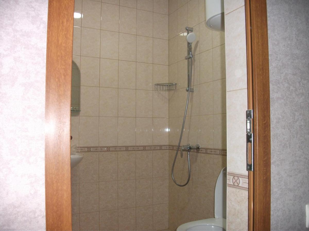 Guesthouse On Kabardinskaya 139A Gagry Eksteriør bilde
